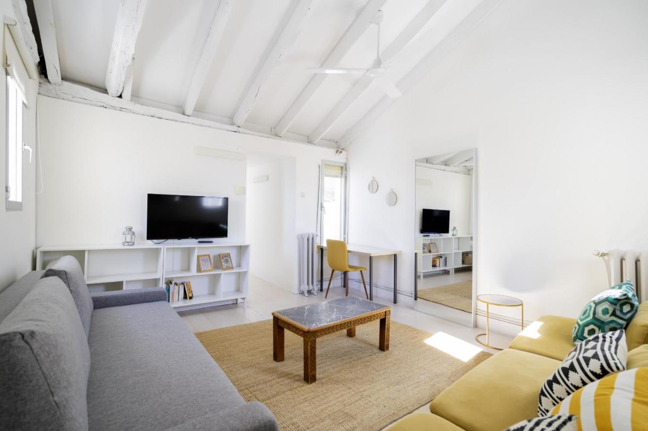 Apartamento El Barrio De Lavapies マドリード エクステリア 写真